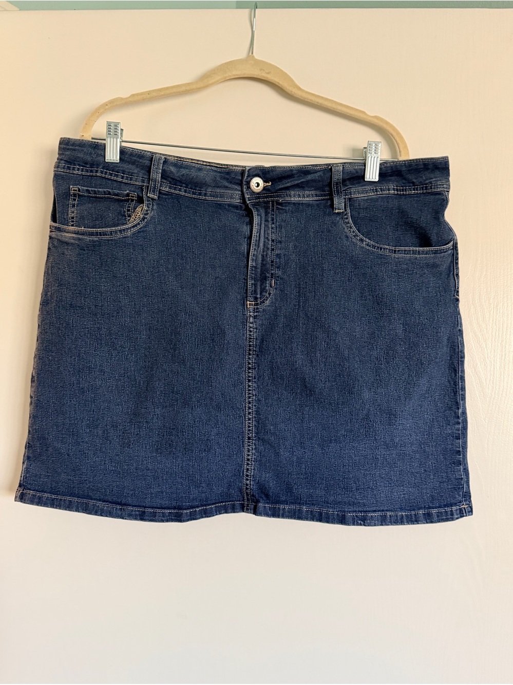 St. John’s Bay Denim Skort Women’s Size 18 Blue Jean Skirt Shorts Stretch Casual